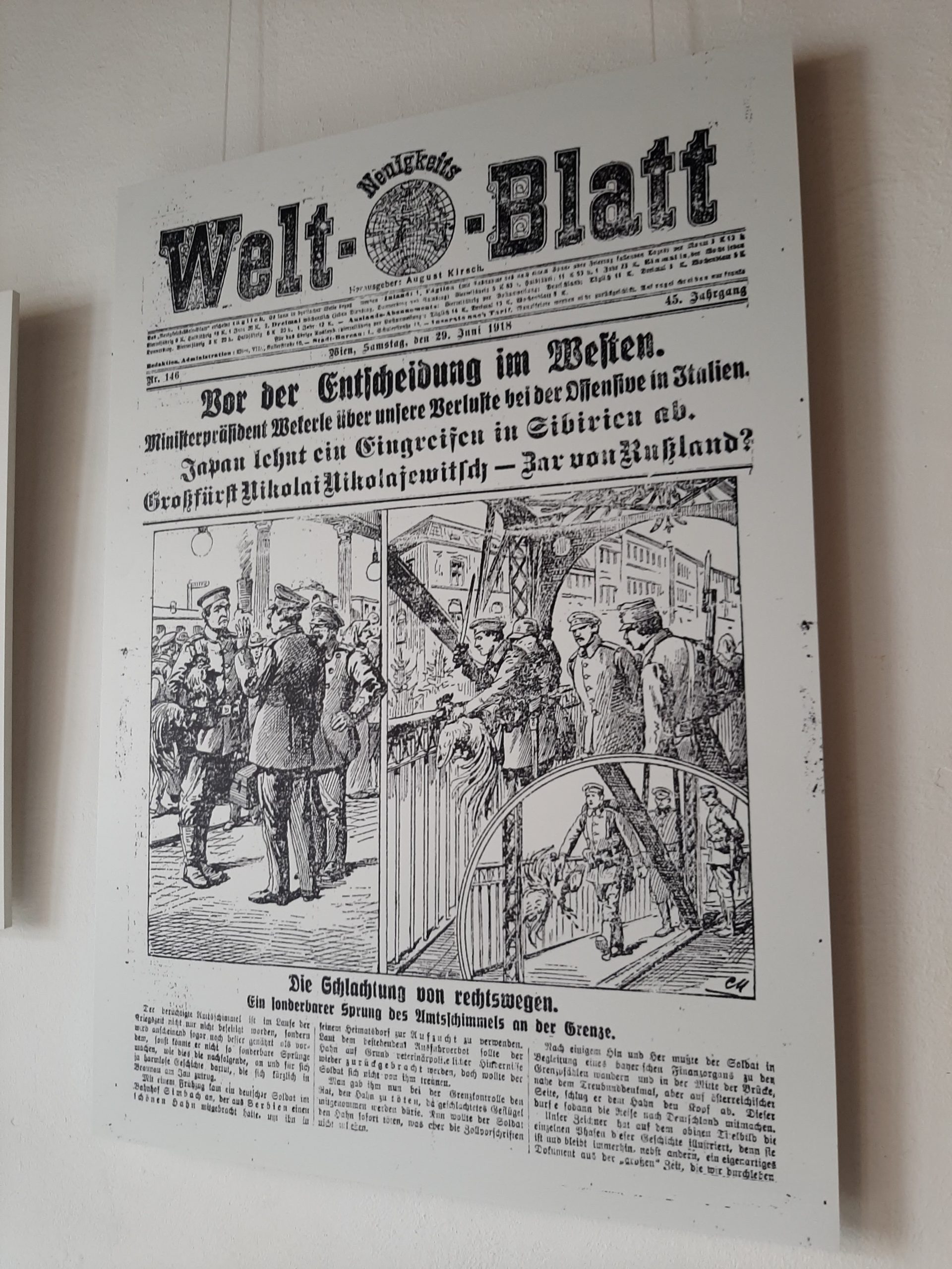 Naslovna strana austrijskih novina od 29. juna 1918. g. u muzeju grada Braunau, sa pričom o srpskom pevcu i ilustracijama