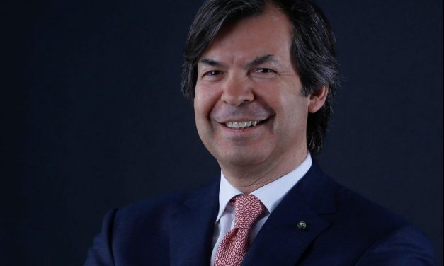 Karlo Mesina najbolji izvršni direktor banke u Evropi