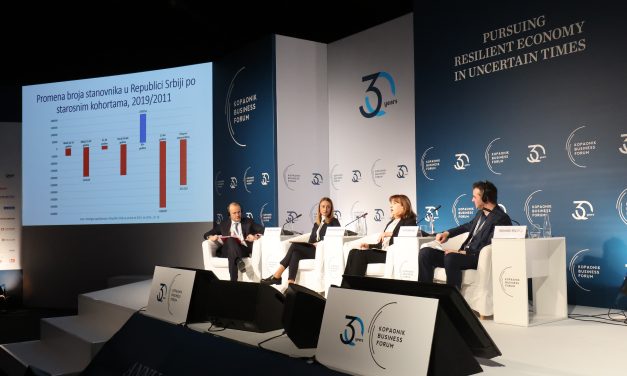 Budućnost Srbije zavisi od ulaganja u decu i mlade