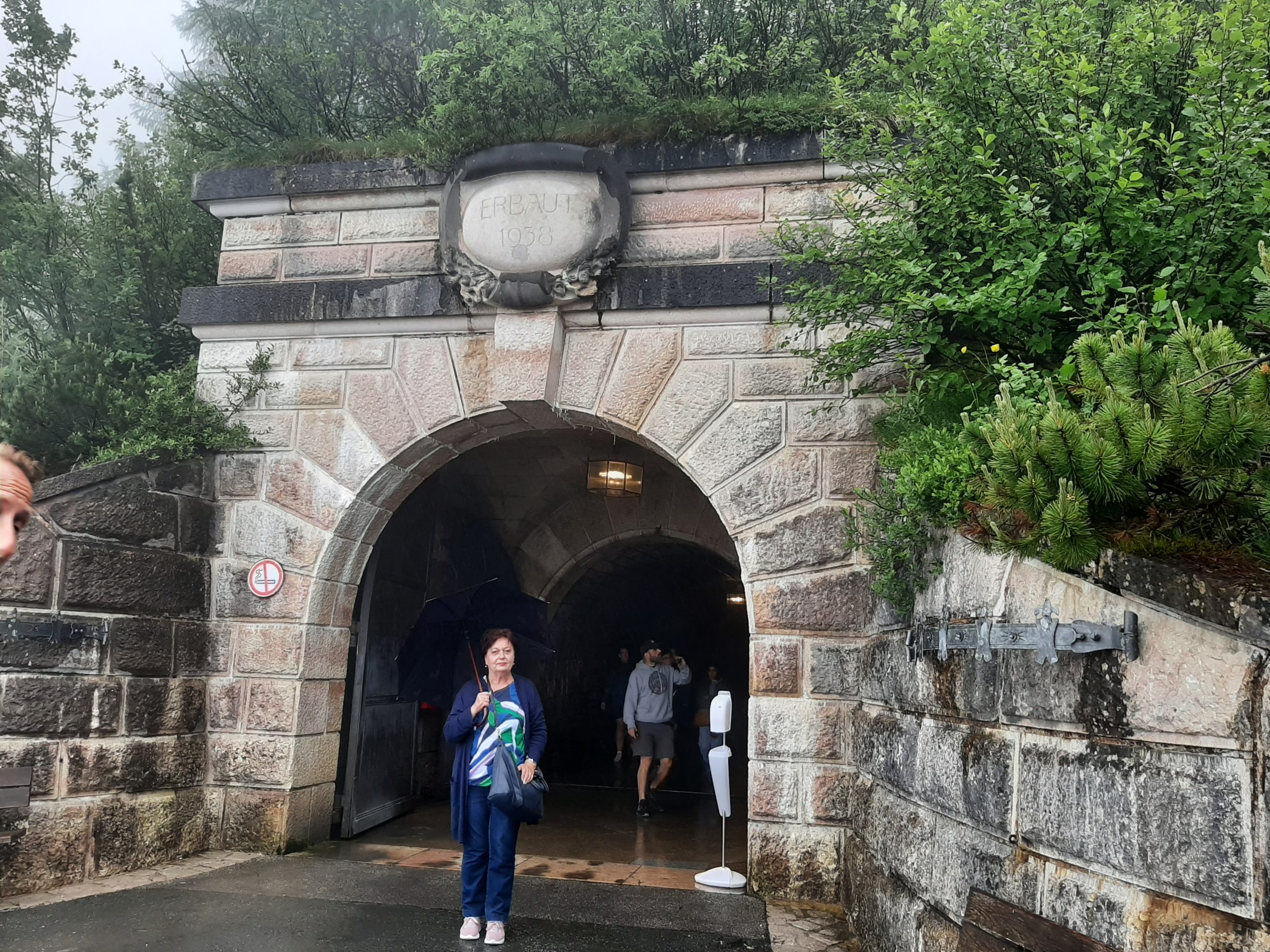 Ulaz u tunel sagrađen 1938. godine i ja ispred - za uspomenu!