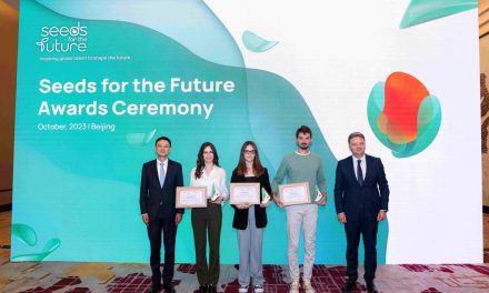 Ministar Jovanović i kompanija Huawei nagradili srpske studente u Kini