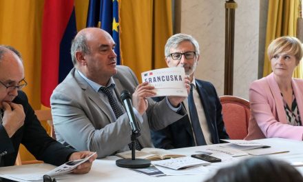 Počela manifestacija Confluences – Francuska u Srbiji