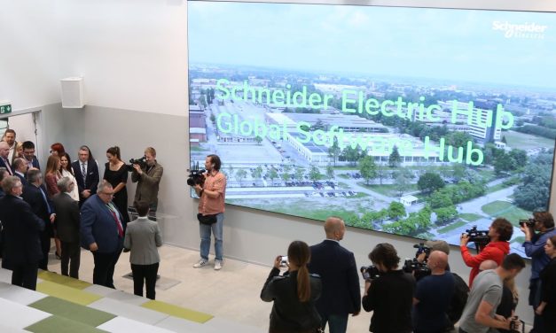 SCHNEIDER ELECTRIC ZAPOŠLJAVA 150 LJUDI U 2024. GODINI