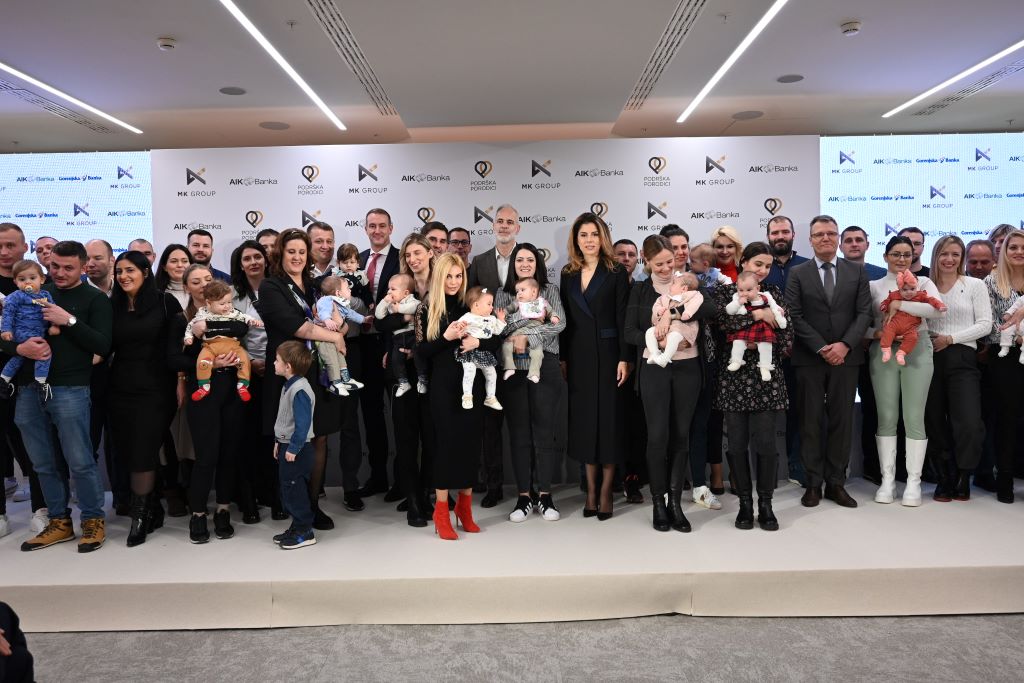  Kompanije MK grupe i ove godine na tradicionalnom događaju, nagradile zaposlene koji su postali roditelji i obeležile uspešan završetak donacija za 20 vrtića u Adria regionu