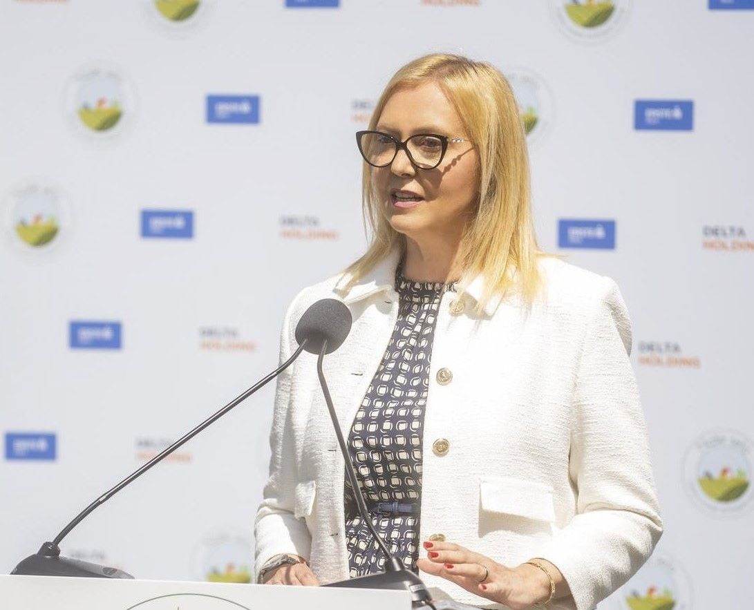 Jasna Terzić, predsednica IO Erste Bank: Realizaicja jednog od projekata Erste Bank (https://www.erstebank.rs/sr/o-nama/press/saopstenja/2024/05/21/erste-banka-i-delta-holding-pokrenuli-novu-fazu-projekta-nase-selo) Foto: Jakov Simović