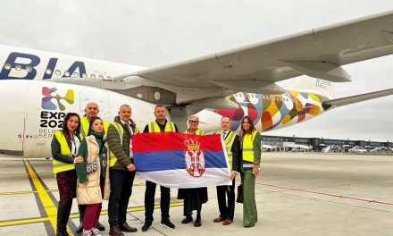 TREĆI AVION ER SRBIJE ZA DUGOLINIJSKI SAOBRAĆAJ STIGAO U BEOGRAD