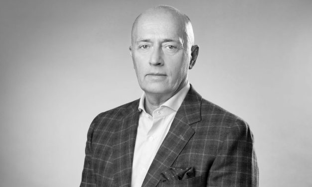 Miodrag Kostić posthumno odlikovan Ordenom Karađorđeve zvezde prvog stepena