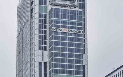 Italijanska grupacija Intesa Sanpaolo ostvarila neto prihod od 2,6 milijarde evra u prvom kvartalu i zadržala na čelnim pozicijama Gros Pjetra i Mesinu