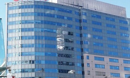 Erste Grupa za oko 7 milijardi evra kupila 49% poljske Banko Santander i 50% udela u Santander Tovarzistvo Fondu za investicije