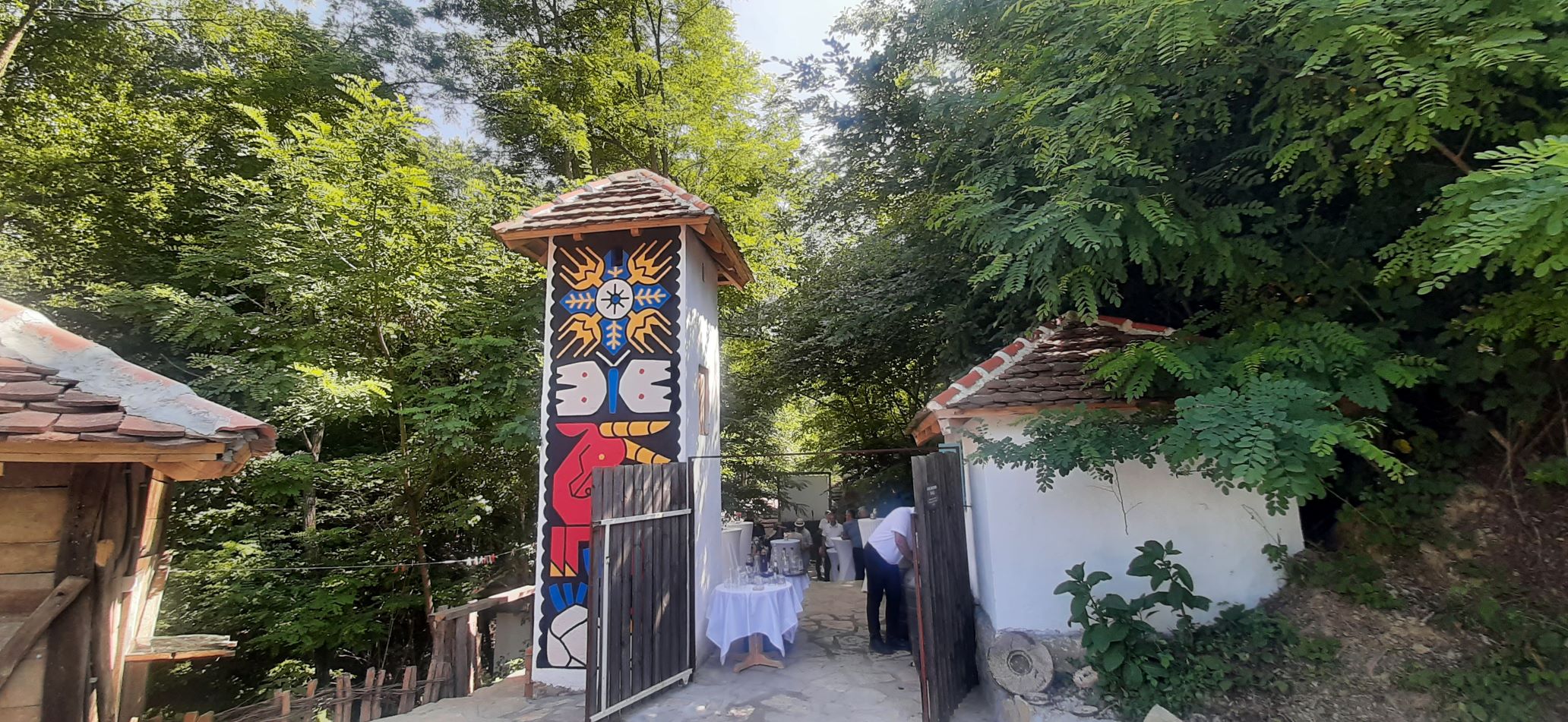 Gornji ulaz u Vodeničarkino selo (Foto: R. Nikolić)