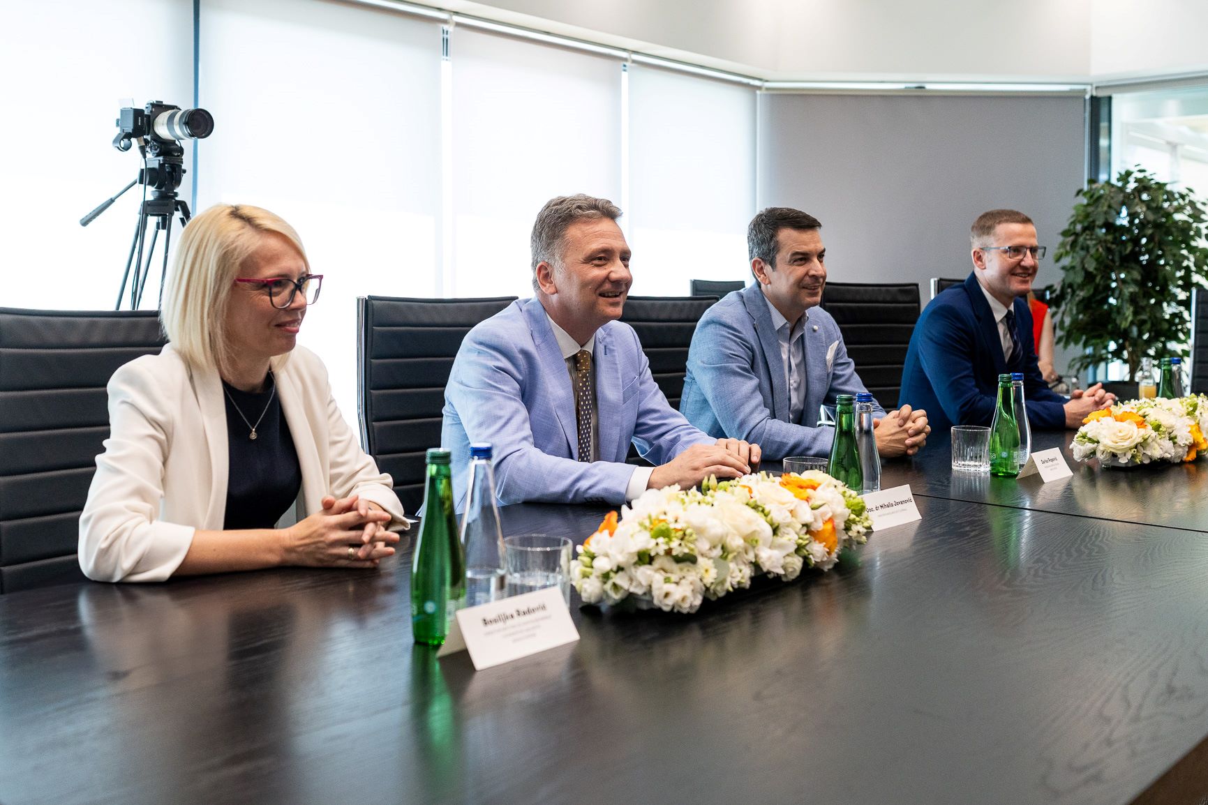 Potpuna digitalizacija procesa u ekspoziturama Banca Intesa