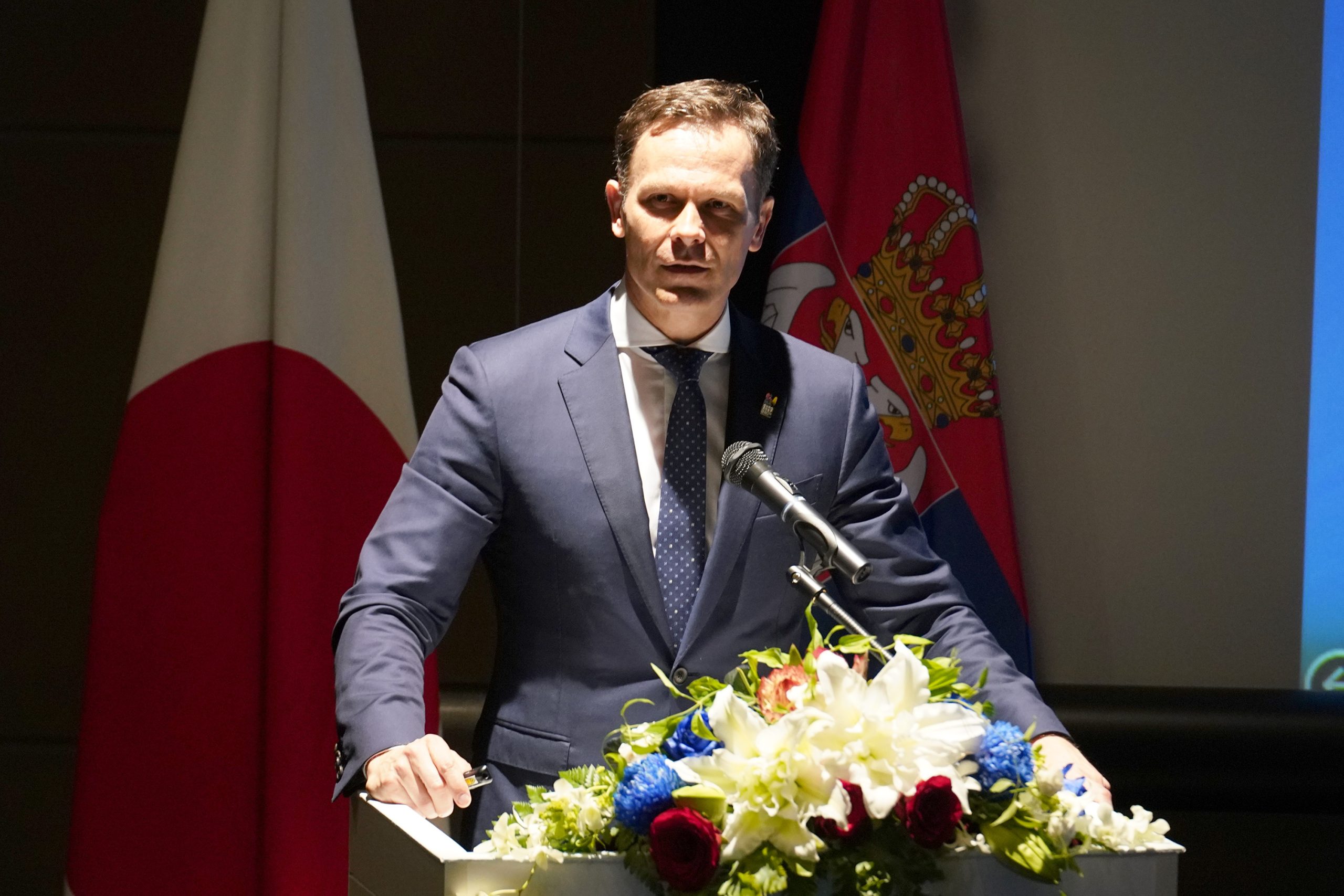 Siniša Mali, prvi potpredsednik Vlade i ministar finansija Republike Srbije na investitorskoj konferenciji u Osaki 23. juna 2025. godine (Foto: EXPO2027/Dragan Kujundžić)