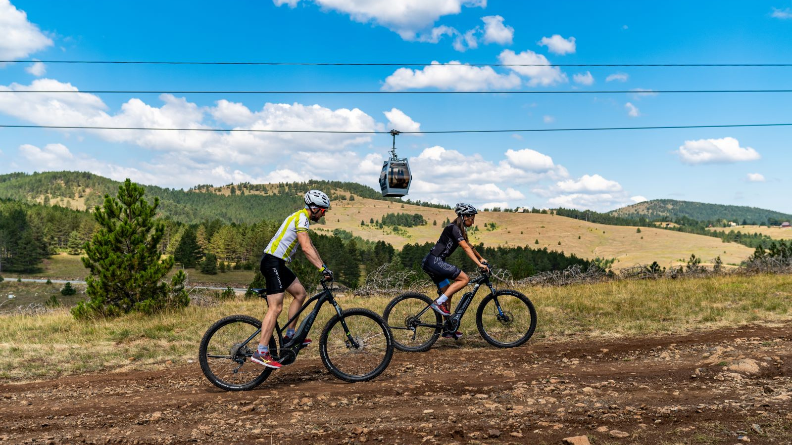 Od januara do aprila ove godine Zlatibor je bio najomiljenija planina za strance - biciklističke ture su atraktivne strancima u letnjem periodu (Foto, izvor: Turistička organizacija Zlatibor)