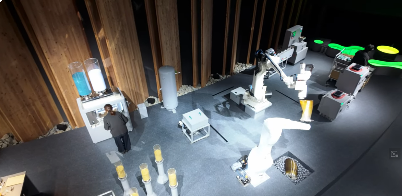 Instalisane laboratorije i roboti u japanskom paviljonu