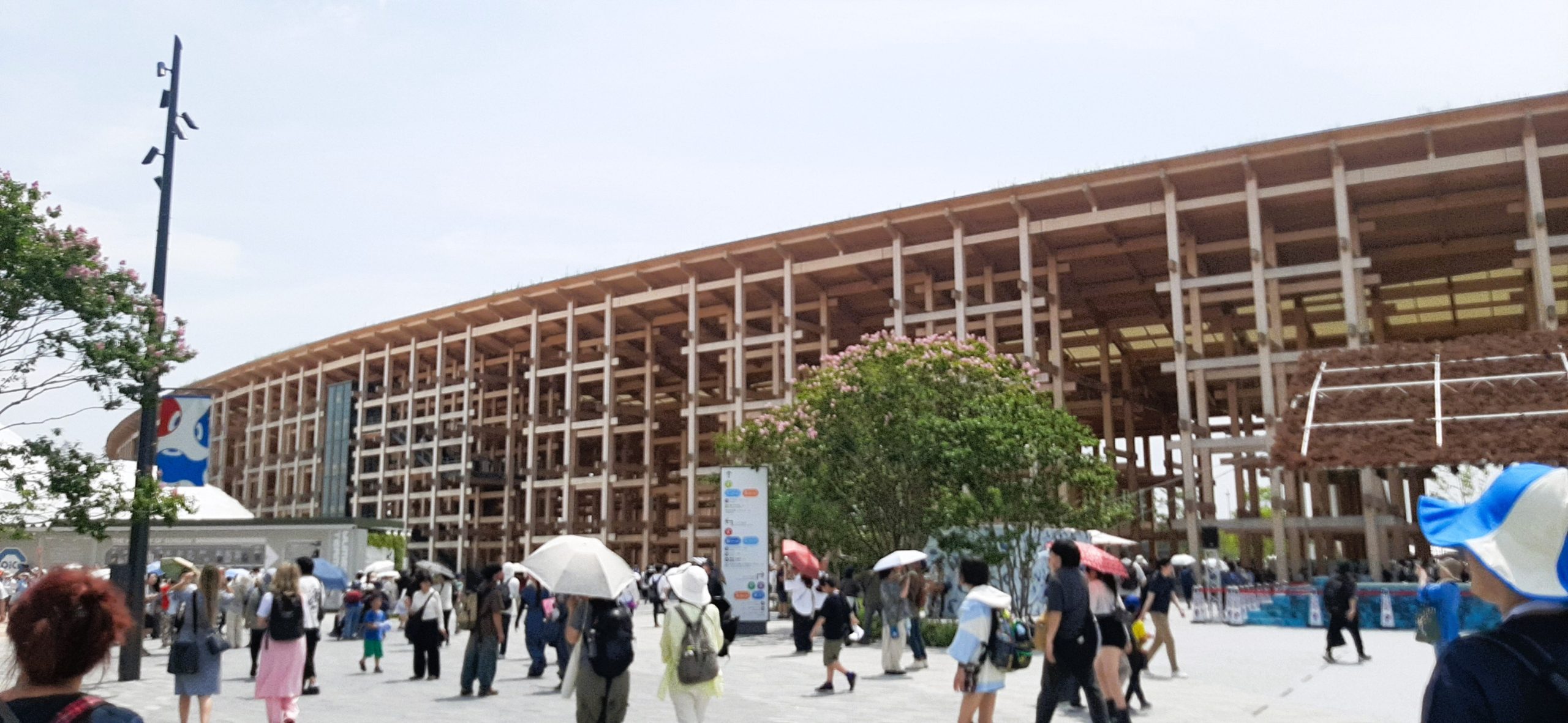 Prilaz velikom zidu - prstenu na EXPO Osaka 2025 (Foto: R. Nikolić) 