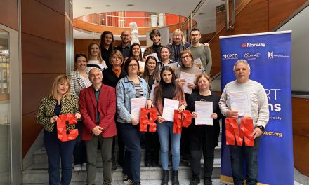 Uručeni sertifikati prvoj generaciji polaznika Finansijske akademije za organizacije civilnog društva