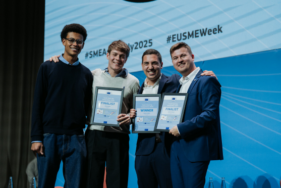 Pobednik i finalisti (Foto: SME Assembly)