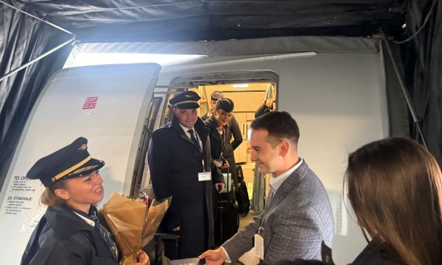 MILIONITI LET U 2025. GODINI: ISTORIJSKI REKORD KONTROLE LETENJA SRBIJE I CRNE GORE SMATSA I ER SRBIJE 