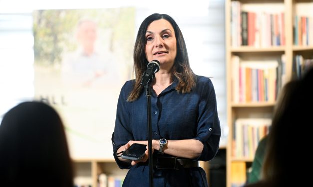 „HL-jedno ime, mnogo lica“