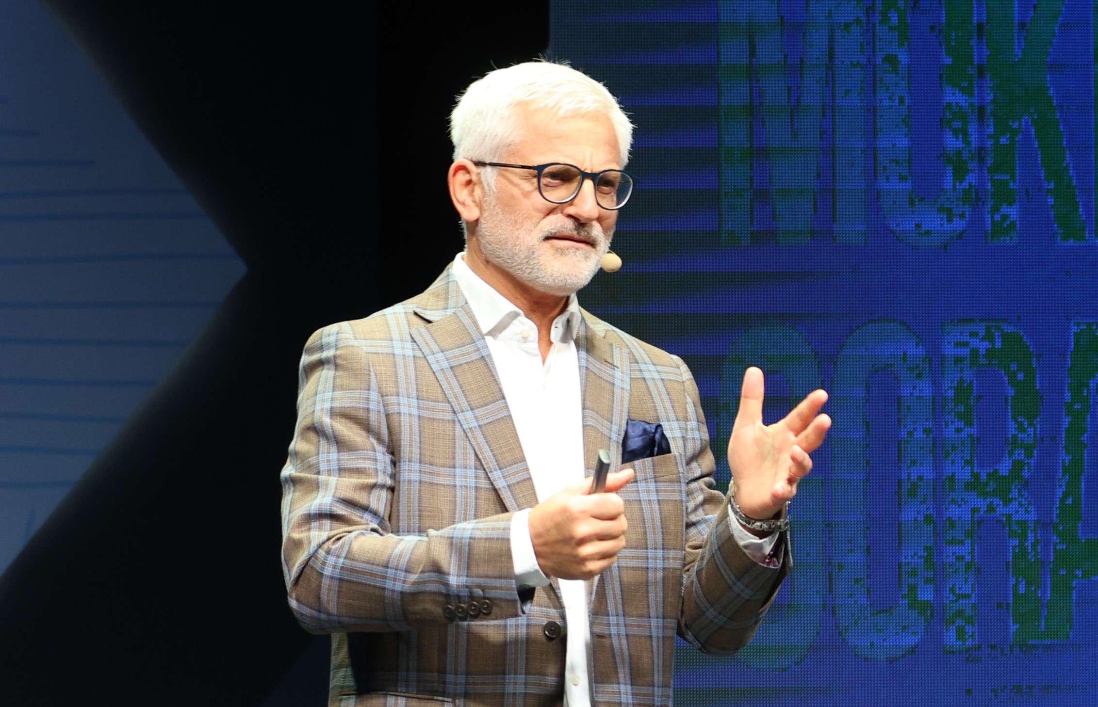 Radovan Jelašić 3. decembra na Zimskom Vivaldi forumu na Mokroj Gori: Ja sam bio guverner 10 godina i ja sam moje odradio... (Foto: Nikić, Mokrogorska)