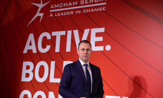 Više od polovine članica AmCham-a planira povećanje poslovanja i nove investicije u 2026., a šta od Vlade očekuju?