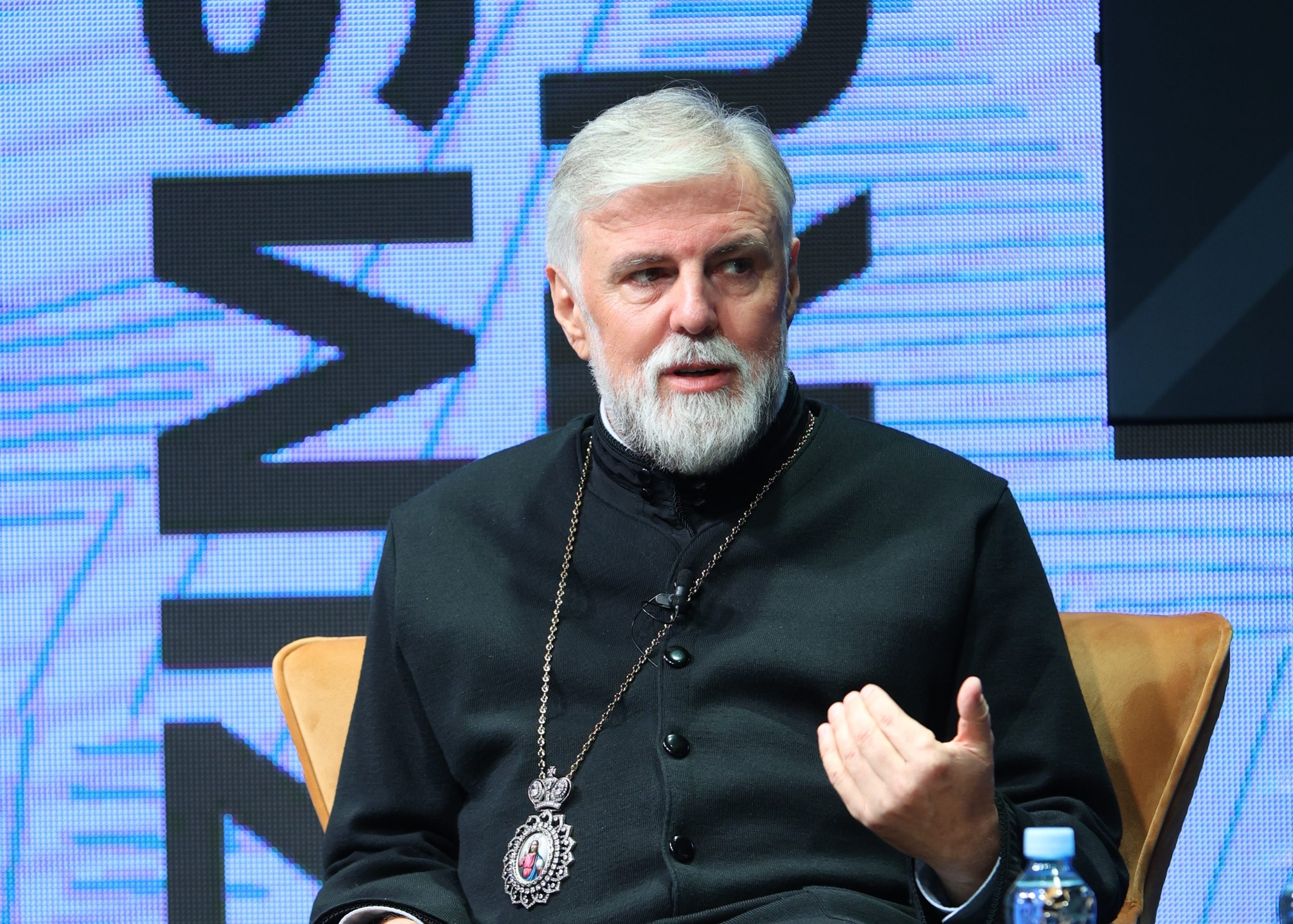 Vladika Grigorije na Zimskom Vivaldi forumu: Svi ljudi koji su došli do nečega nepravilno, nedobronamerno – dođu do kraha (Foto: Nikić, Mokrogorska)