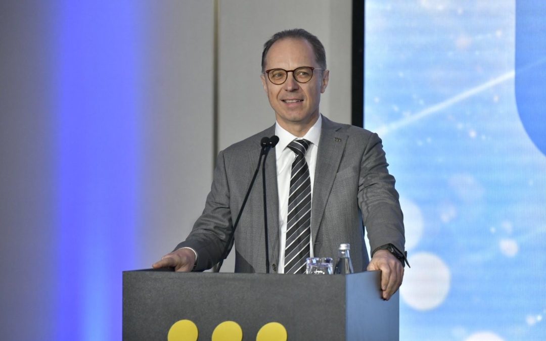 Dragomir Kostić novi predsednik SAMa, izabran novi Upravni odbor