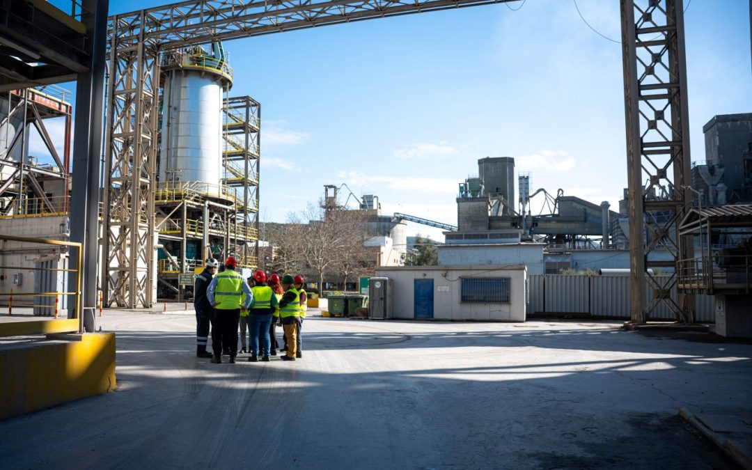 Kako će grčki Titan napraviti “zeleni cement”: Od sagorevanja otpada do “hvatanja” CO₂