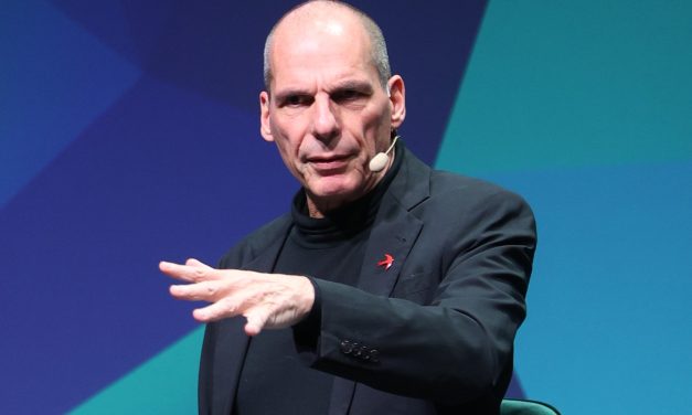 Varufakis na Mokroj Gori o tehno-feudalizmu, o novom tipu kapitala koji ubija tržište, uz sećanje na Jugoslaviju sedamdesetih