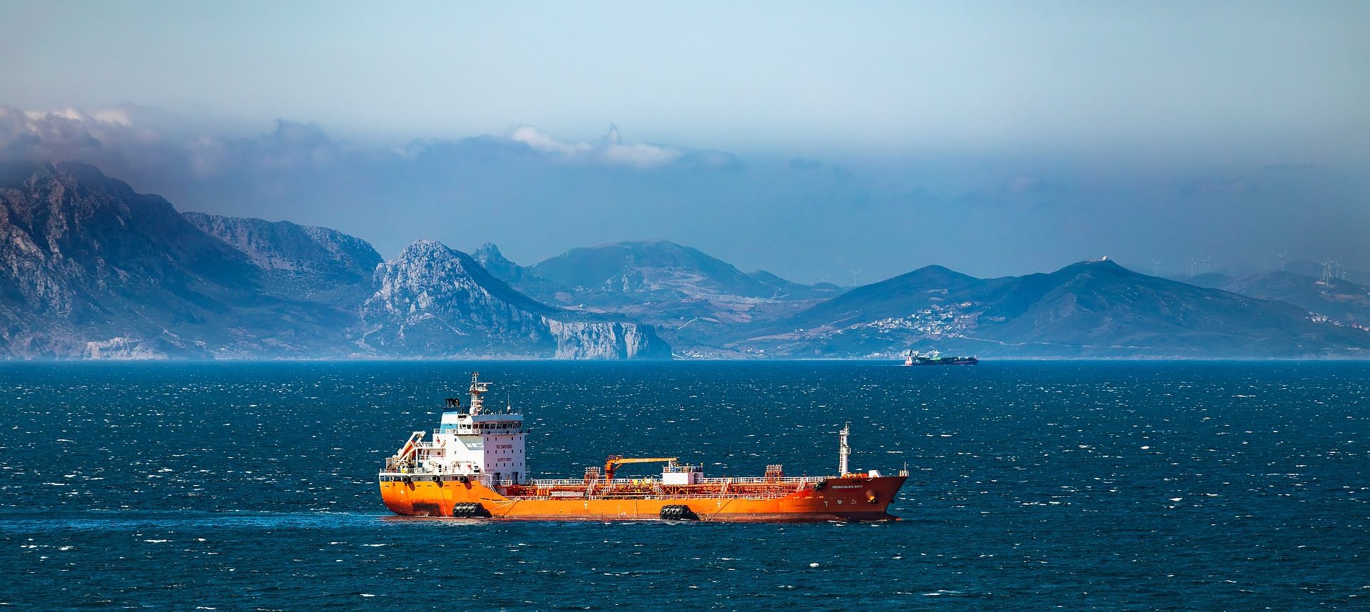 Tanker za prevoz nafte Bergadder (Foto: Pixabay)