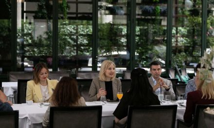 AmCham: Vladavina prava i predvidivo poslovno okruženje ključni su za novu fazu privrednog razvoja Srbije