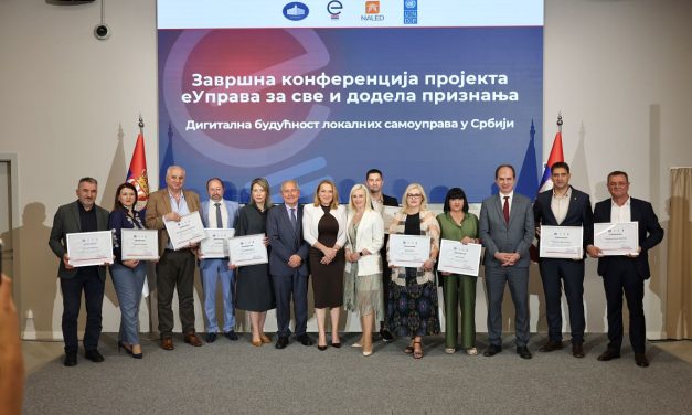 Deset lokalnih samouprava – lideri u pružanju elektronskih usluga