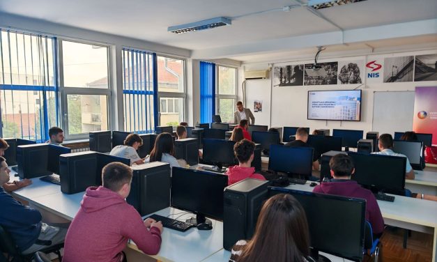 Prave lekcije dolaze iz iskustva: Zašto su stručnjaci iz privrede važni za obrazovanje budućih inženjera