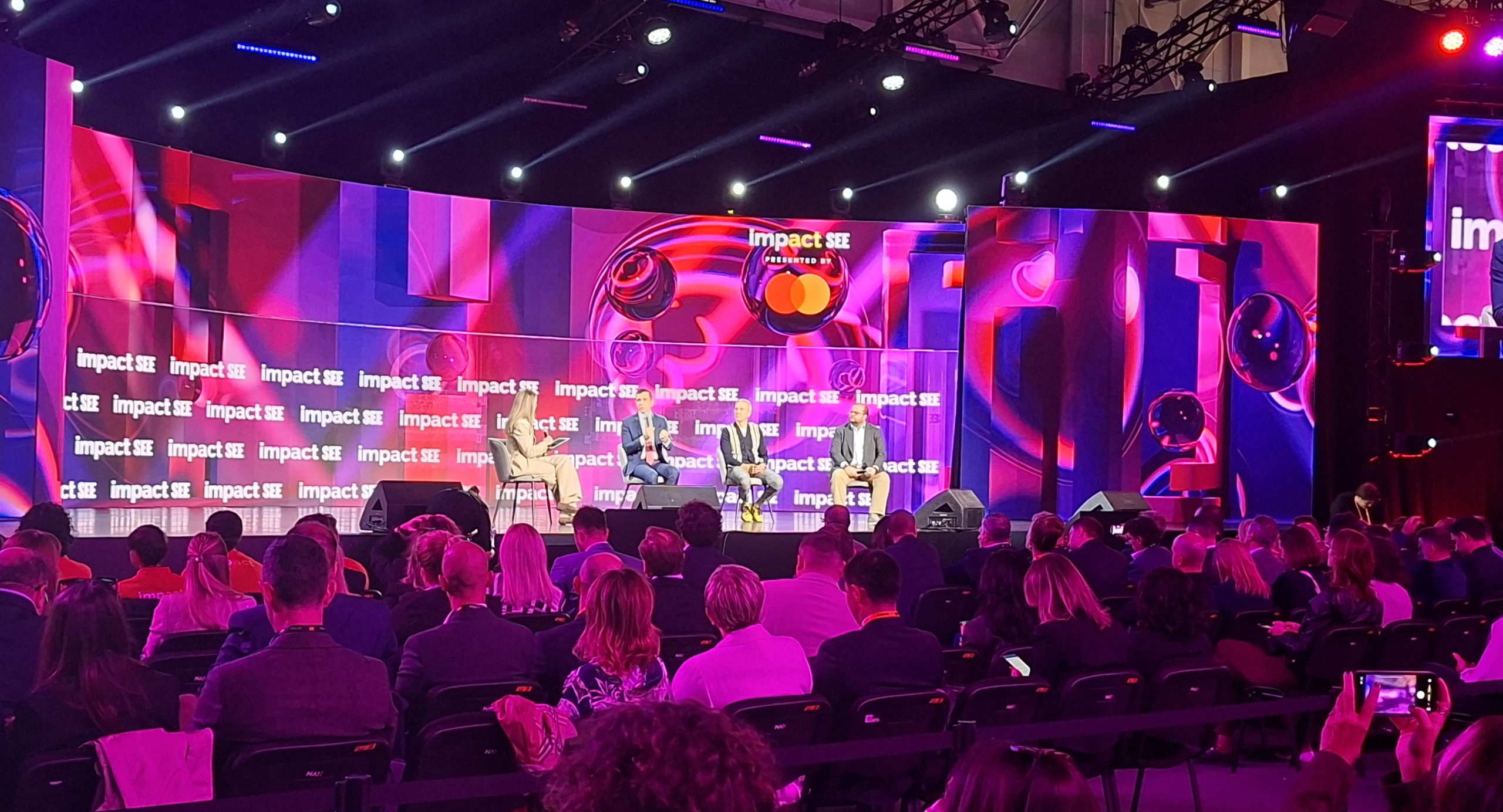 Prvi panel kojim je otvorena ovogodišnja konferencija Impact SEE u Bukureštu