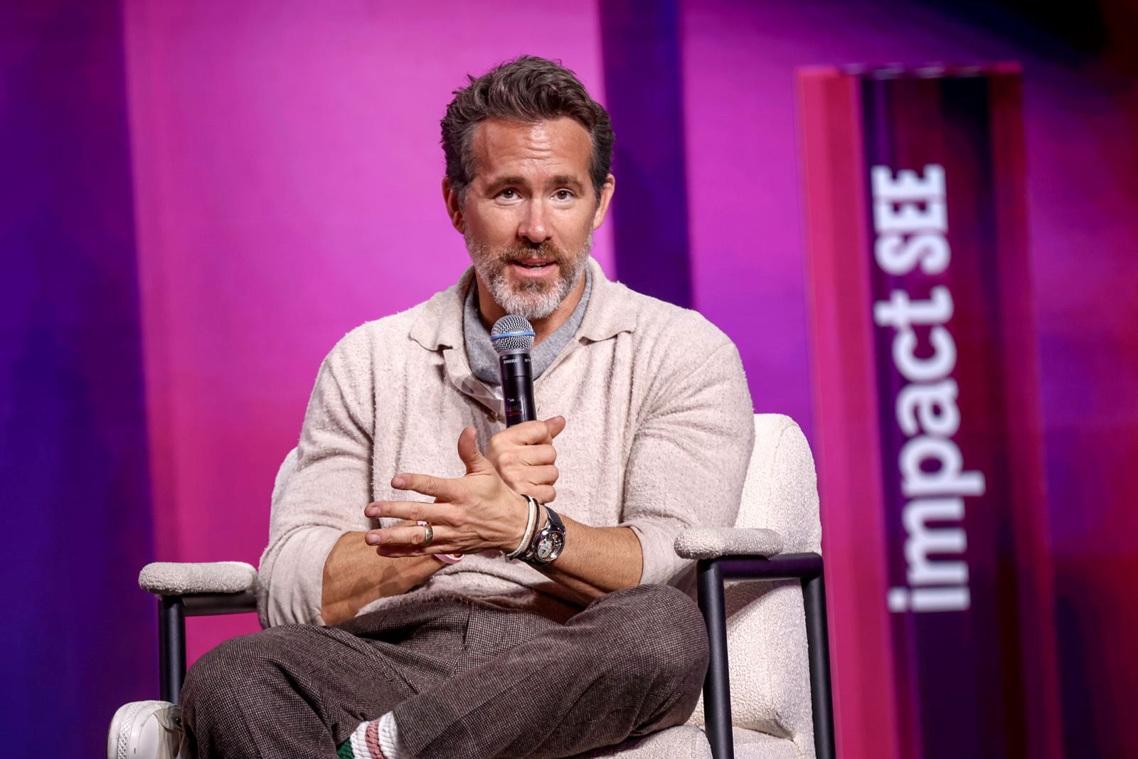 Ryan Reynolds je, u svom prvom zvaničnom pojavljivanju u Rumuniji, 30. septembra 2026. Impact SEE